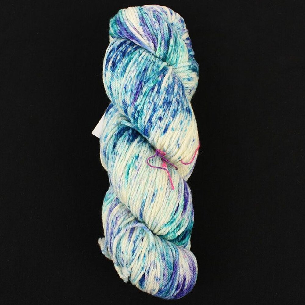 MadelineTosh DK Twist Yarn Superwash Merino Wool 250 Yards Ojai Sky Colorway